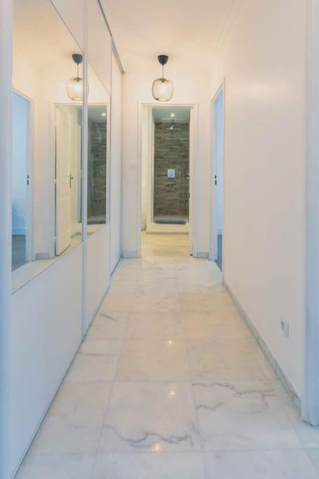 Apartment Chic! 3-Br, Porte De Versailles, Parking, Metro Paris